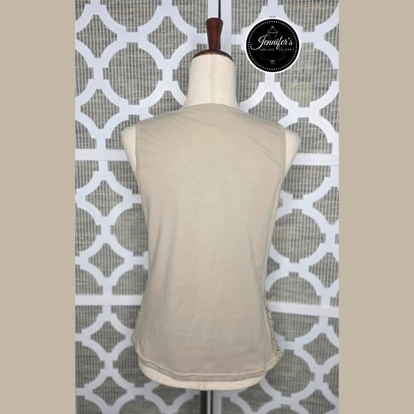 Bandolino NWT Flax (Tan) Scoop Neck Crochet Sides Tank Top Size Medium - Picture 6 of 9